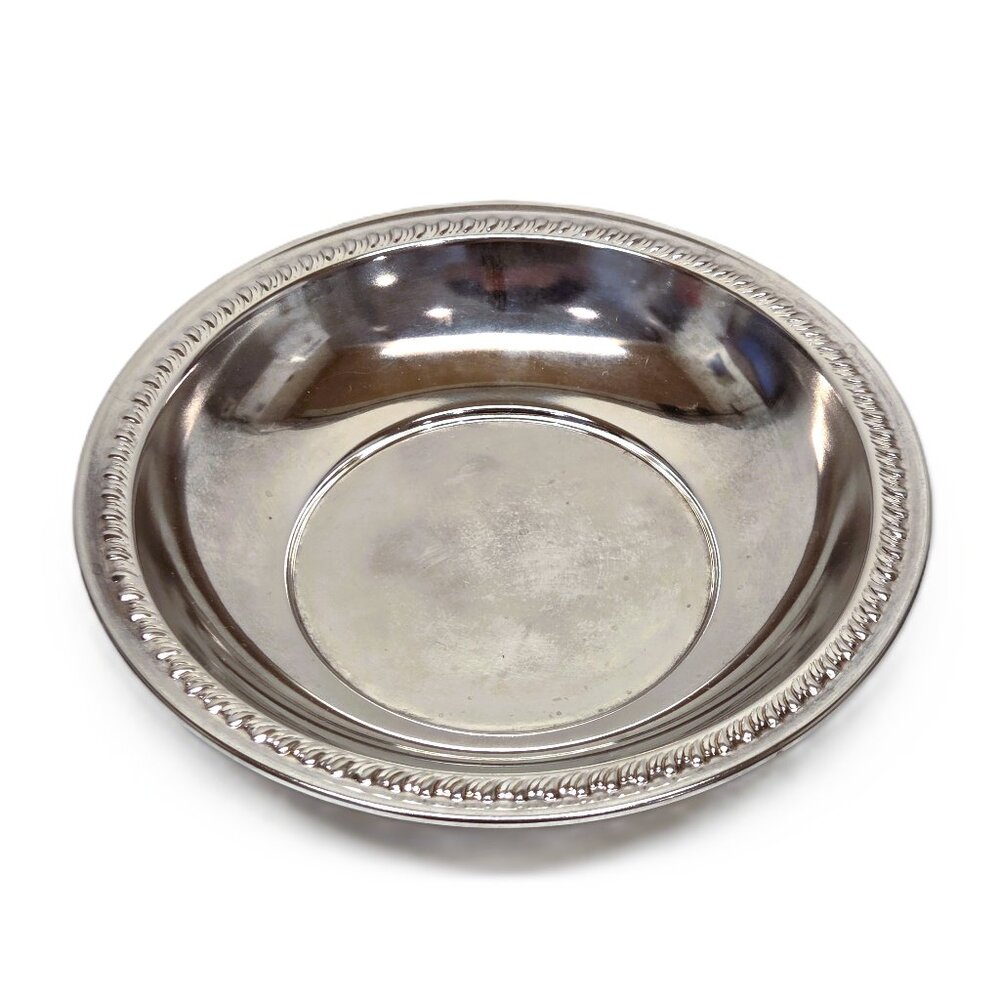 Vintage Herald Silverplate Dish Bowl Candy Nut Decorative Edge Serving 5-5/8"
